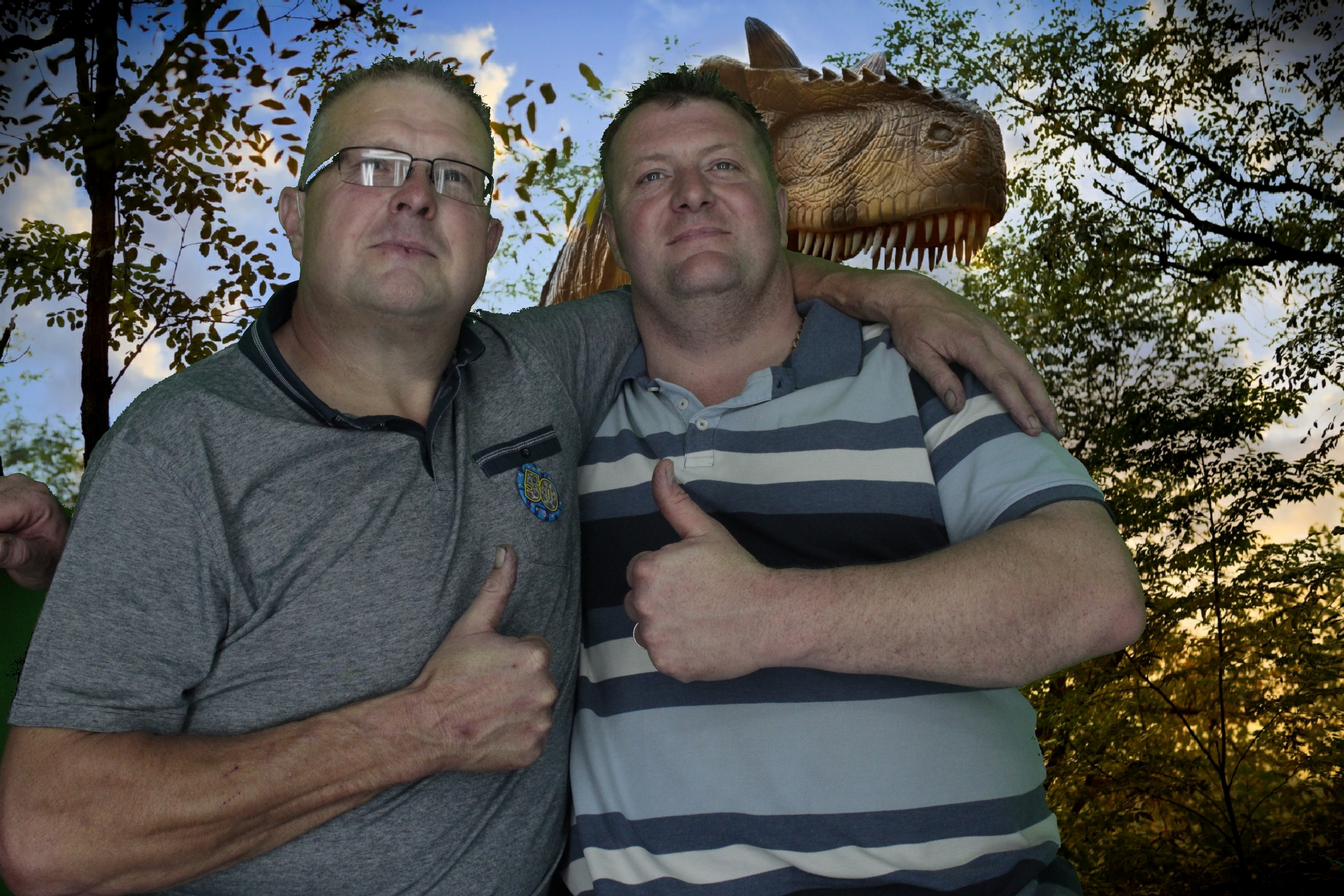 Simon's Birthday Party | View more photos from the event at gallery.myphotoboothexperience.co.uk/u/MyPhotoBoothExperienceLtd/Simons-Birthday-Party